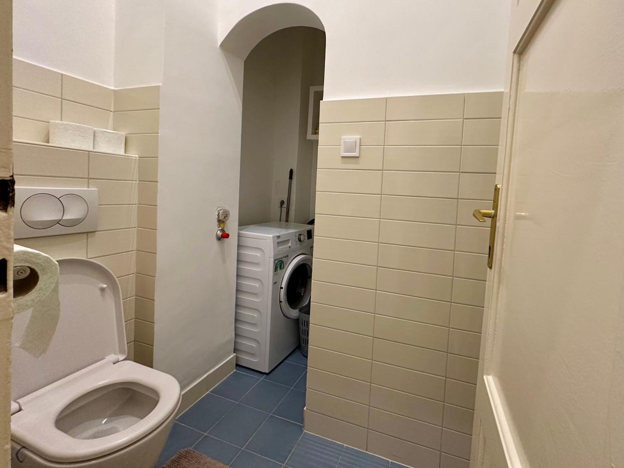 Cozy Studio Flat In The Heart Of Budapest Esterno foto